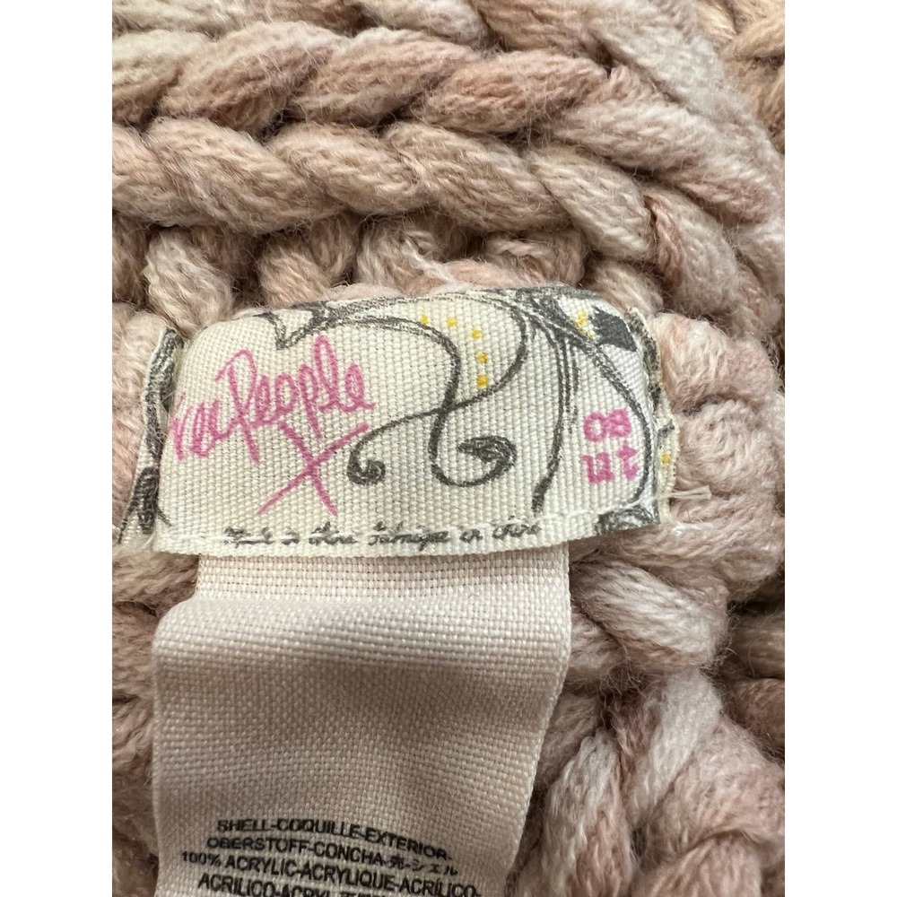 Free people cable knit beanie hat - Picture 3 of 5